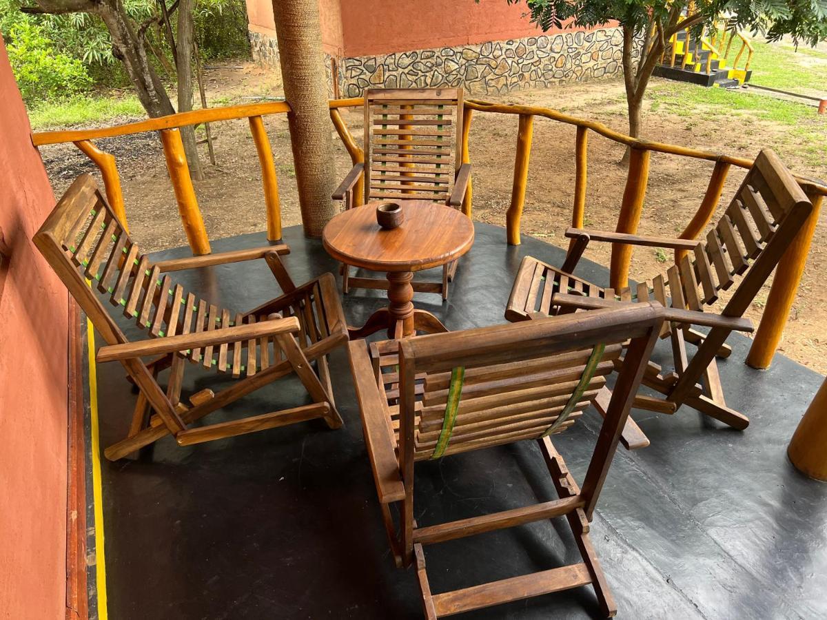 טיסמהרמה Yala Peace Cottages מראה חיצוני תמונה