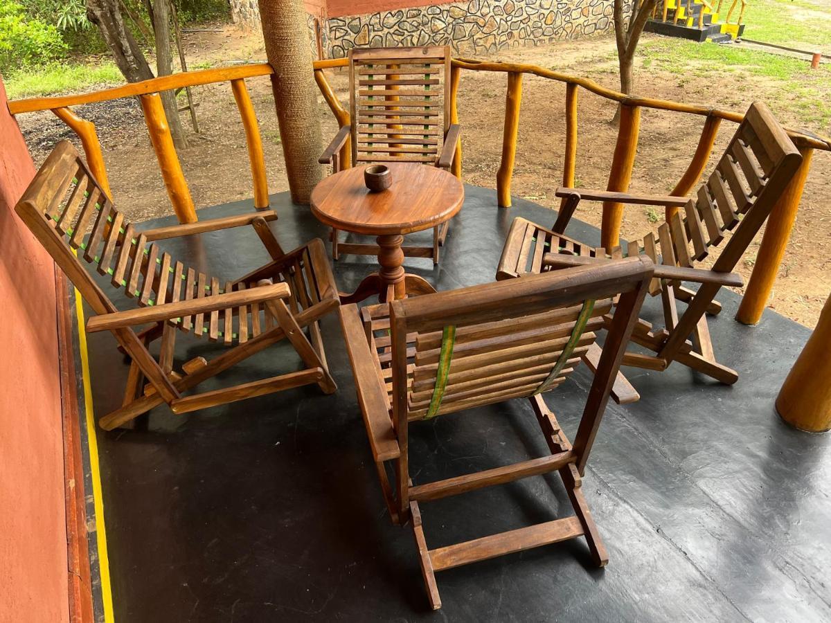 טיסמהרמה Yala Peace Cottages מראה חיצוני תמונה
